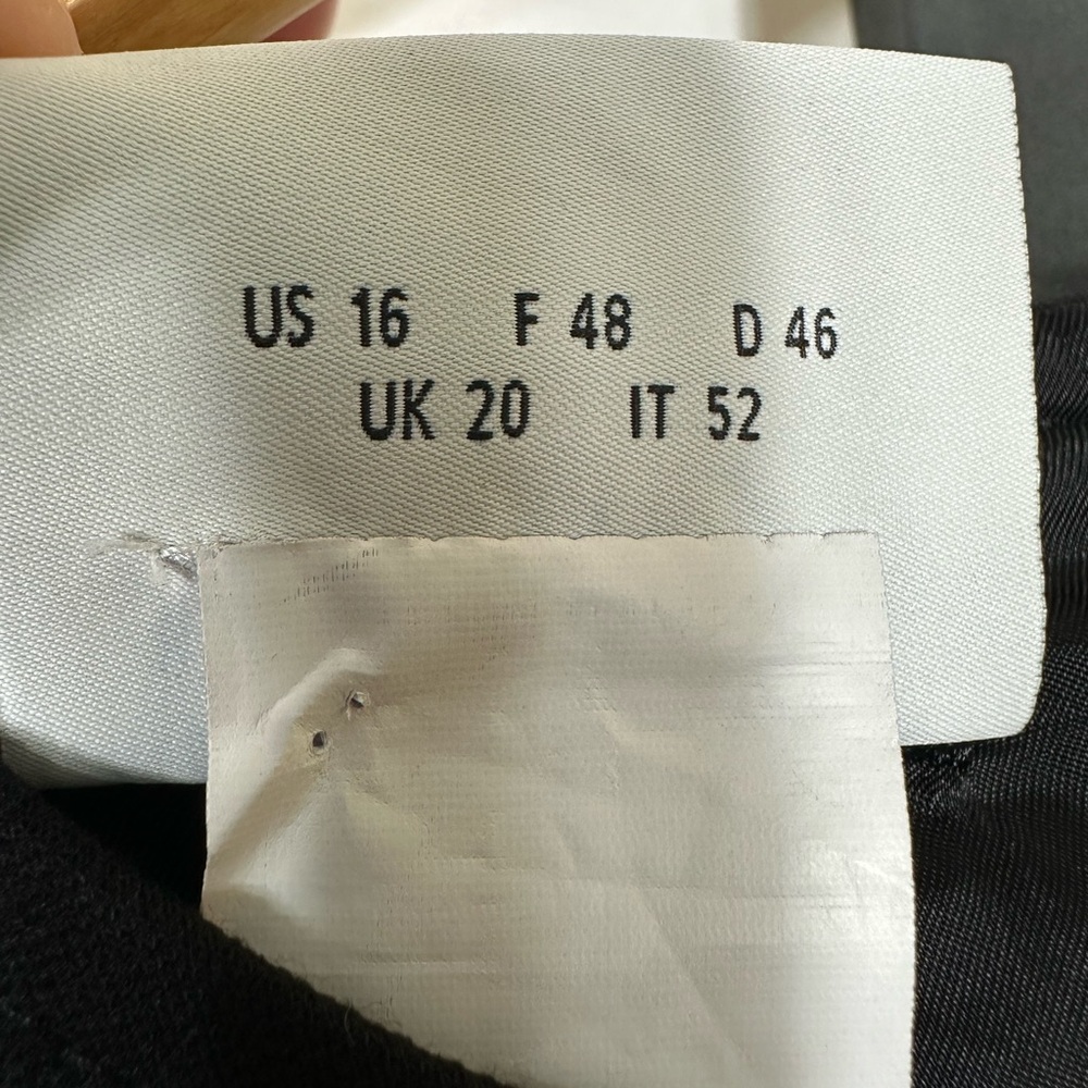 Akris Punto Cap-Sleeve Zip-Front Seamed Dress Black Women’s US Size 16 - Picture 10 of 12